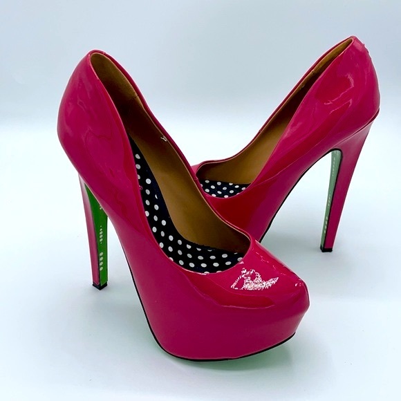 Taylor Says Hells Bells Magenta Stiletto Heels - Picture 2 of 9